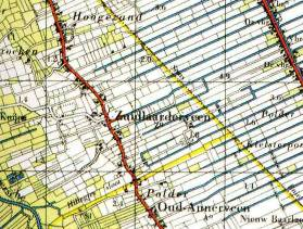 S i t u a t i e 1 9 5 0 S i t u a t i e 2 0 0 4 Rond 1850 werd het randveenwegdorp Zuidlaarderveen gekenmerkt door een vrij lage bebouwingsdichtheid.