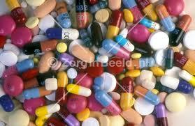 Meerdere kwalen Meerdere dokters Juiste pillen& gebruik Waarom