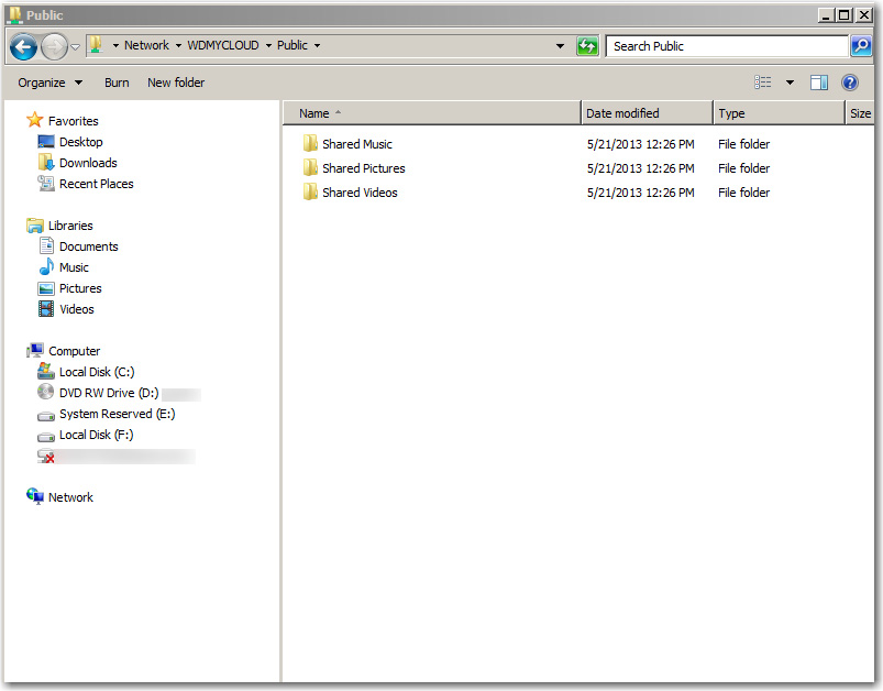 AAN DE SLAG Windows XP/Vista/Windows 7 gebruiken 1. Verbind het apparaat fysiek met het netwerk. 2. Klik op of op Start > Computer > Netwerk > WDMyCloud en zoek de map Openbaar van het apparaat. 3.
