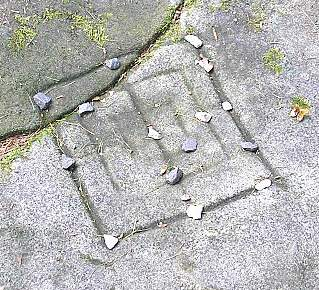 werd gebouwd. Ook bij opgravingen in Troje werd het diagram aangetroffen en in Ierland in het graafschap Wicklow is een gravure in een uit de bronstijd afkomstige steen aangetroffen.