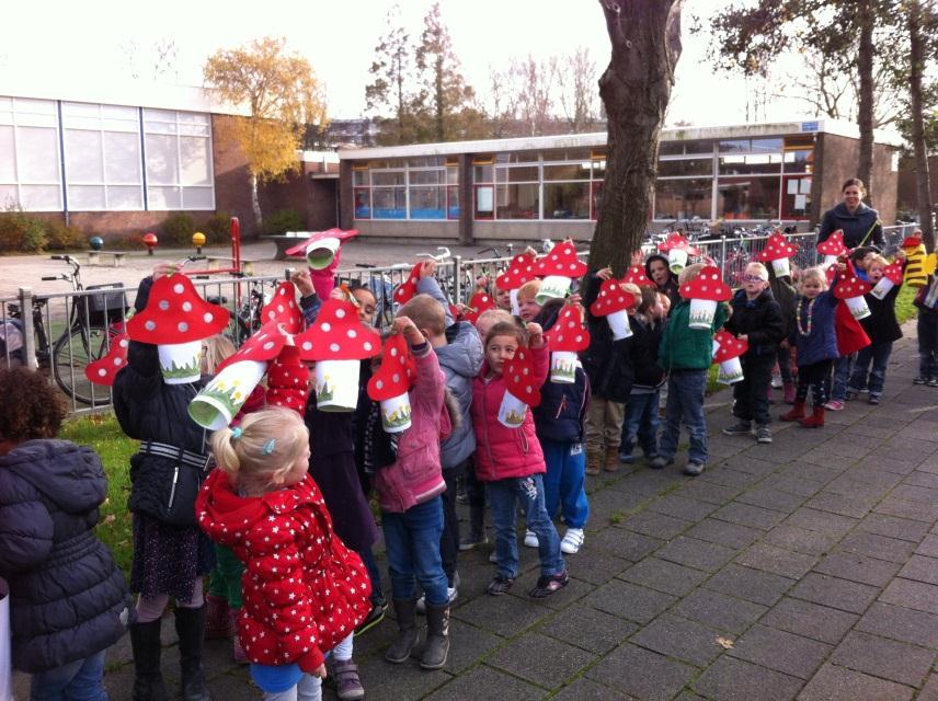 11 november studiedag Vergeet u niet dat alle kinderen maandag 11 november vrij zijn! DigiDUIF Het doet ons goed dat vrijwel alle ouders zich hebben aangemeld bij digiduif.