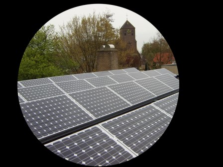Projecten duurzame energie Ruim 30 mogelijke locaties nu in behandeling samen met gemeenten, dorpsraden en ondernemers.