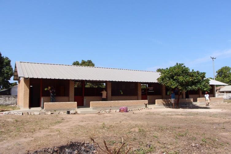 Bijlage 1: STEM OP GAMBIA PROJECT Waarschijnlijk weet u dat de Stichting Primair Onderwijs Achterhoek (Pro8) ook een eigen stichting heeft, stichting Buganala, die een aantal scholen steunt in Gambia.