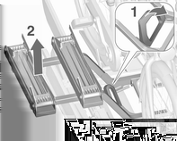 78 Opbergen Frame (1) van achterste fiets met één hand vastpakken en voor ontgrendeling aan de lus (2) trekken.