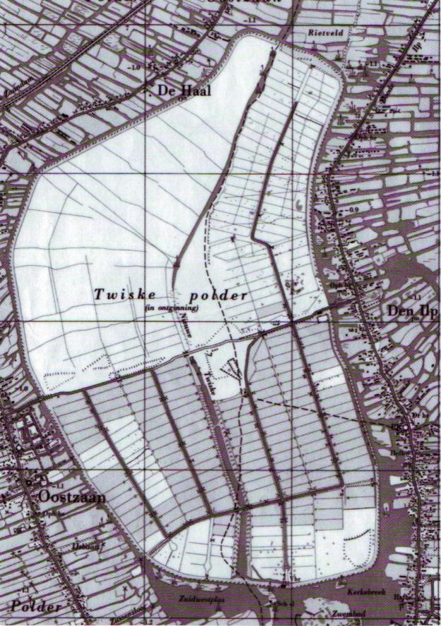 40 jaar Twiskemolen = ook 40 jaar Het Twiske Het hybridegemaal de Twiskemolen is in 1974/1975 gebouwd om het nieuwe recreatiegebied goed te kunnen bemalen.