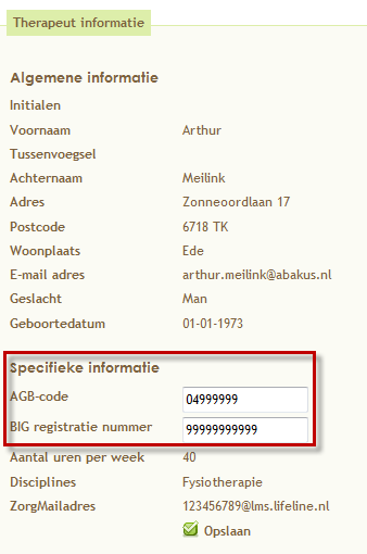 Figuur 4 Instellingen therapeut Op het tabblad praktijk informatie kunt u de AGB-code van de praktijk en het KvK nummer