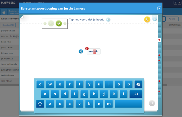 Voor de herkenbaarheid ziet u foutsmileys bij de foute of niet ingevulde antwoorden staan. Kinderen krijgen bij het maken van de toets de smileys en de rode bolletjes op de tabs niet.