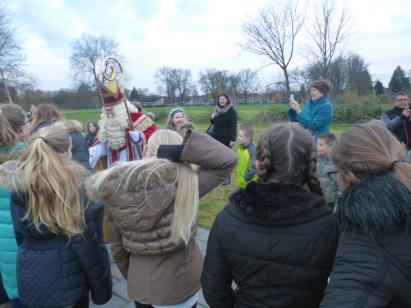 Sinterklaas: De kinderen waren helemaal in de ban van het Sinterklaasjournaal, de hunebedstenen en de verdwenen knuffel.