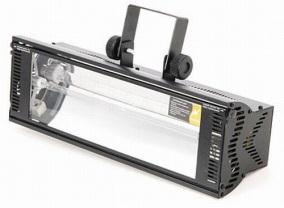 Licht Statisch Showtec Par 56 short 300W 2,50 Showtec Par 35 spot 30W 2,00 Eurolite Dimmerpack EDX-4 5,00 LED Showtec Par 56 LED