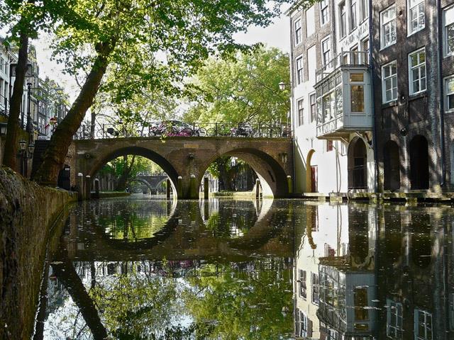 algemeen in Nederland. Kortom recreatieve fietsers zijn zeer tevreden over Utrecht als fietsprovincie.
