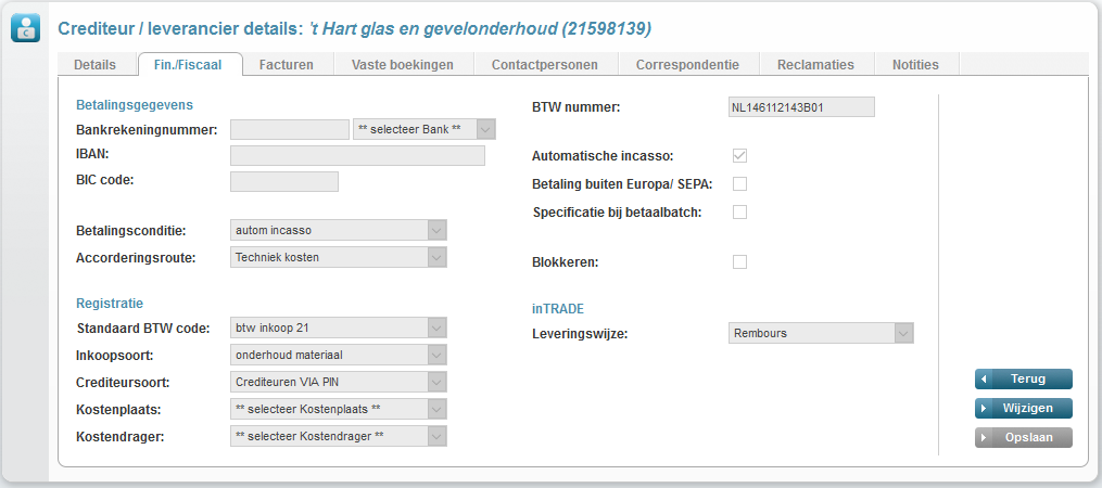 Klik op tabblad Fin./ Fiscaal Het invoeren van het bankrekeningnr is nodig voor de betaalopdracht vanuit het programma aan de bank en voor het automatische afletteren van de factuur.