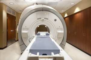 Binnenkort krijgt uw kind een MRI-onderzoek. In deze folder leest u meer over het onderzoek en hoe u en uw kind zich hierop kunnen voorbereiden. Wat is MRI?