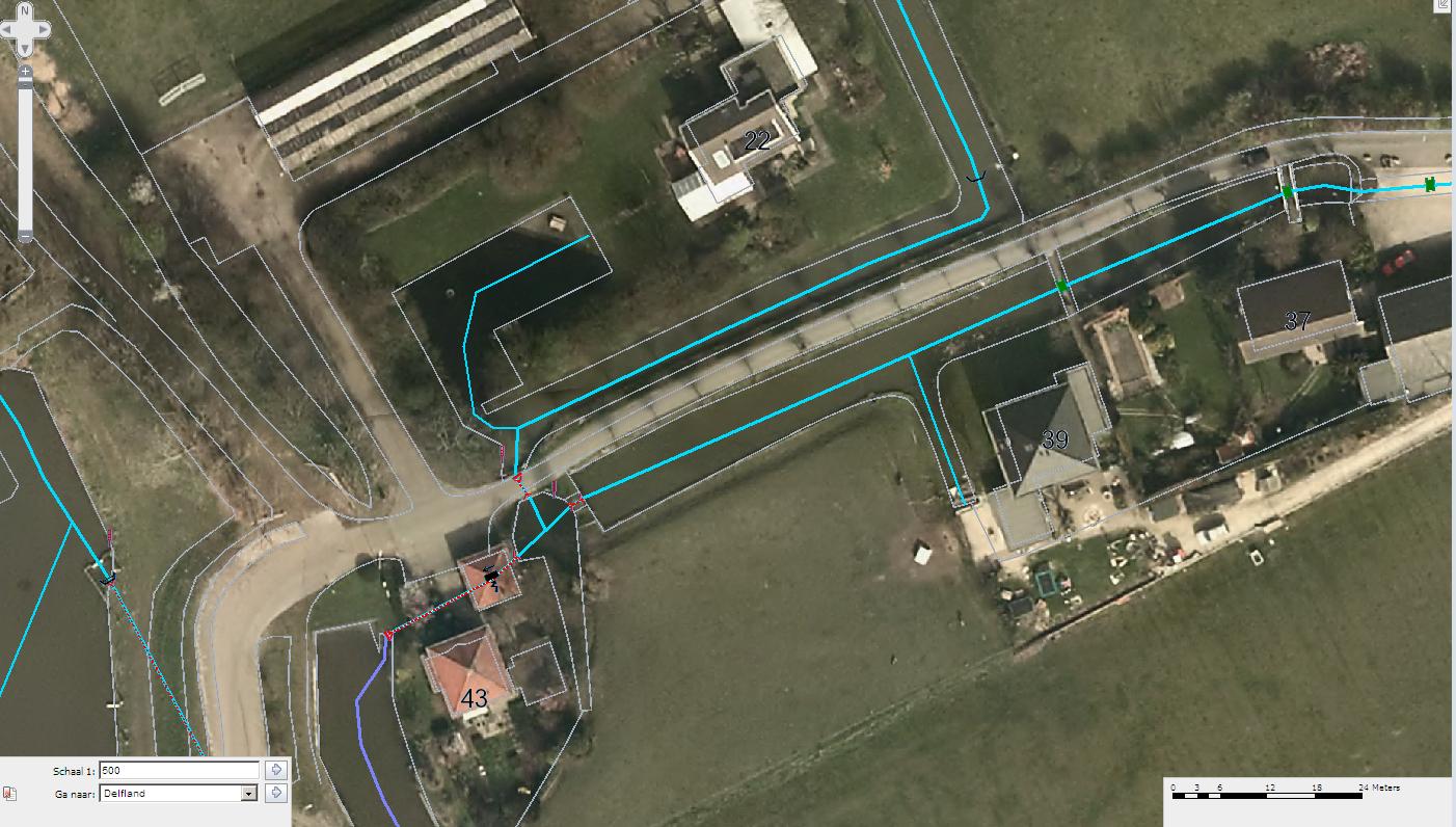 Figuur 1: Projectlocatie bij de rode pijl in gemeente Midden Delfland Het plangebied kruist de Woudselaan, nabij gemaal Harnaschpolder te