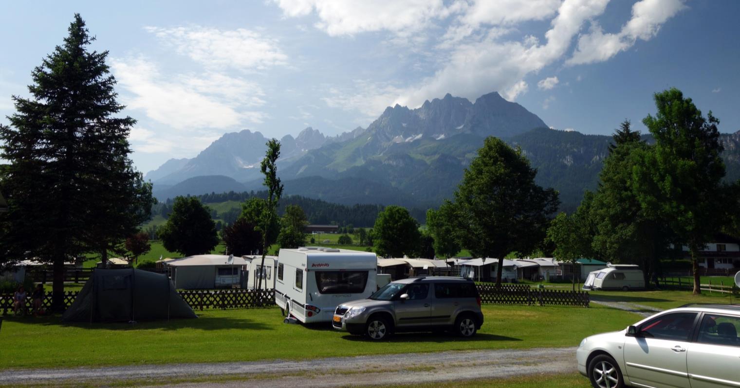 Zaterdag 13 juni Laudenbach - Weiber ndorf bij Sankt Johann in Tirol 400 km We hebben prachtige dagen gehad in Laudenbach maar het is tijd om te vertrekken.