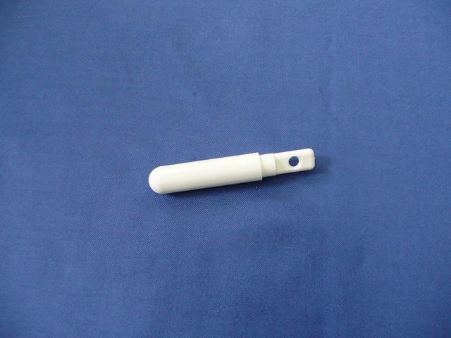 Toebehoren 020001113 Penvormig stokpunt voor identificatiestokken, kleur wit. 020001114 Rubberen dop voor steunstokken met T-handgreep.