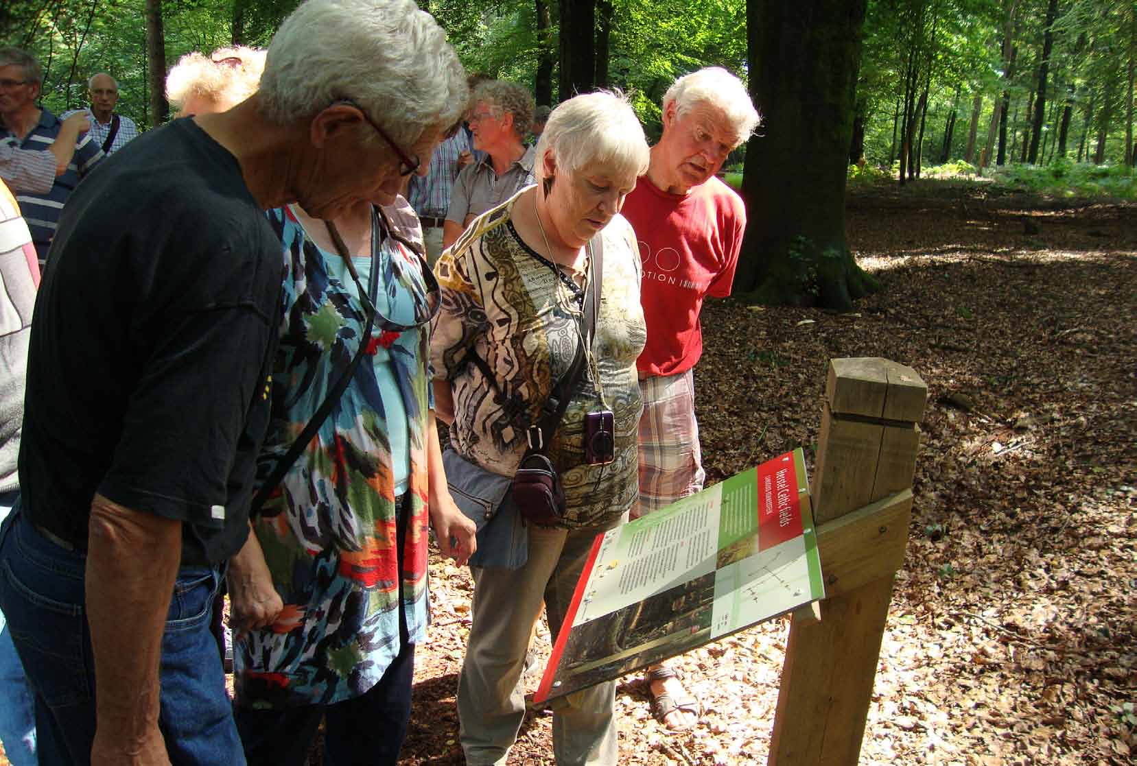 We maakten ook 2 nieuwe soorten wandelroutes. Ommetje Nieuwersluis laat wandelaars het prachtige buitengebied van Loenen en Nieuwersluis beleven.