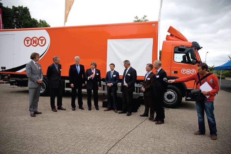 Verkeersveiligheid en voertuigtechniek Vrachtverkeer is zonder twijfel noodzakelijk voor de economie en welvaart in Nederland.