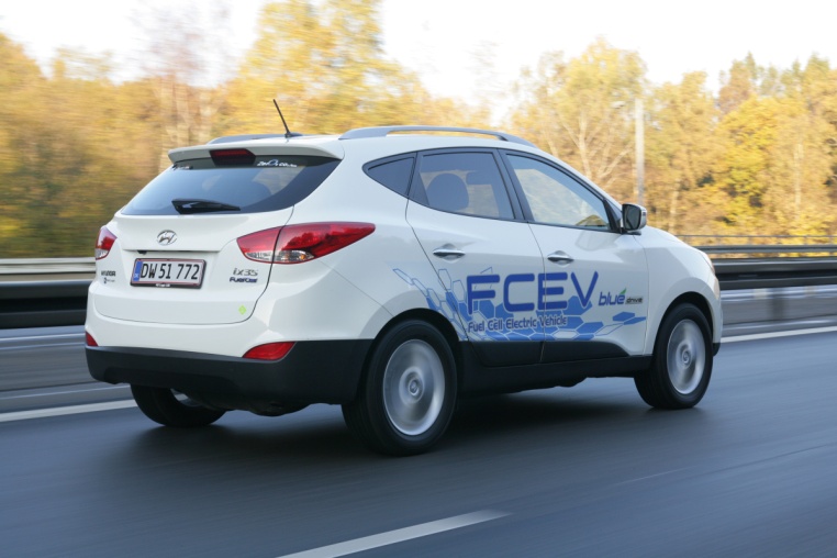 Bijna 20 jaar ervaring Hyundai blijft de kaart trekken van waterstof 2009: 3 e generatie FCEV