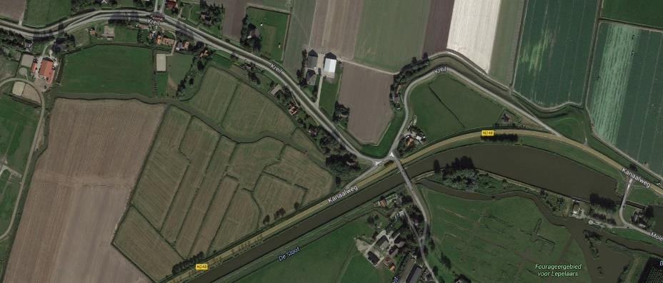 1 BOERDERIJ DE KREIL 30 - BARSINGERHORN 2015-4 De statige stolpboerderij van het (Noord-Hollandse) normaaltype is in zijn huidige vorm als melkveebedrijf en kaasmakerij gebouwd in 1863, middenin de
