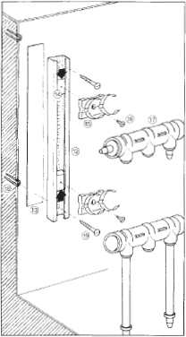 3. Montage / Elektrische aansluiting Schroefbevestiging Voor 20 220 / 20 221, 20 240, 20 100 (afb. b): Druk de pluggen (10) in het boorgat (Ø 5 mm).
