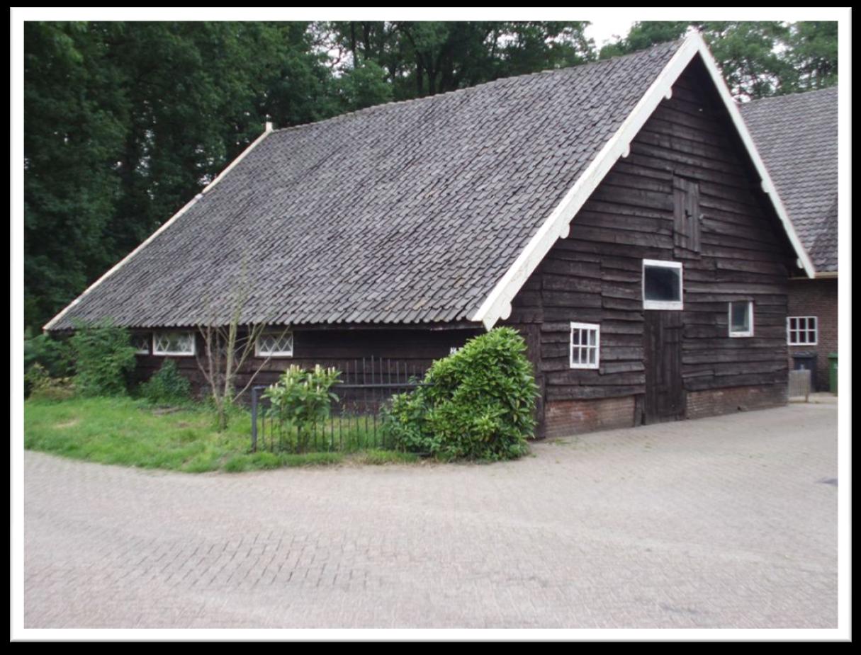 Leefbaarheid De hoeve en de kapschuur liggen in het hart van het beleefpark.