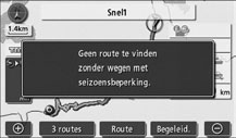 2. Een bestemming instellen en een route zoeken Zoekcondities voor een route instellen Druk op Route in het scherm met alle routes of het scherm met uw huidige locatie. Druk op Wegvoorkeur.