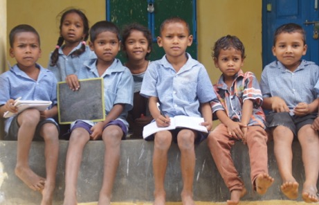 6. Nieuw: STAR schools 1. Inleiding 24 scholen met 780 kinderen, die allemaal willen leren! Na de ILSE I & II programma s kwam de vraag: hoe nu verder?