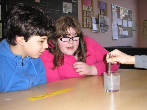 Project water in leefgroep V In het 5 e en 6 e leerjaar kozen de kinderen als nieuw project : Water in al zijn vormen.