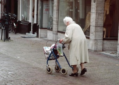 (laten) bieden. Zo mogelijk zou deze actualisering breed bekend kunnen worden gemaakt, bijvoorbeeld via de ANWB. In hoeverre dit haalbaar effectief is, is echter onbekend.