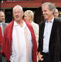 Start in huisartsenpraktijk Vaak start de BeweegKuur bij de huisarts. De huisarts signaleert of iemand in aanmerking komt om mee te doen met de BeweegKuur.