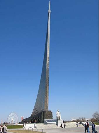 gaan. Dat heet in Rusland natuurlijk Kosmonauten museum. We hadden geluk want het museum was recent weer open gegaan na een flinke verbouwing/modernisering.