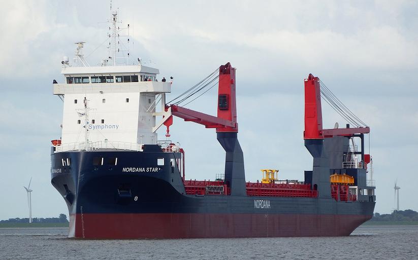 De NORDANA STAR op proefvaart, foto: Frits Olinga/Shipspotting 8 september 2015 Ferus Smit levert Nordana Star op DELFZIJL Ferus Smit heeft donderdag 10 september bouwnummer 418 Nordana Star