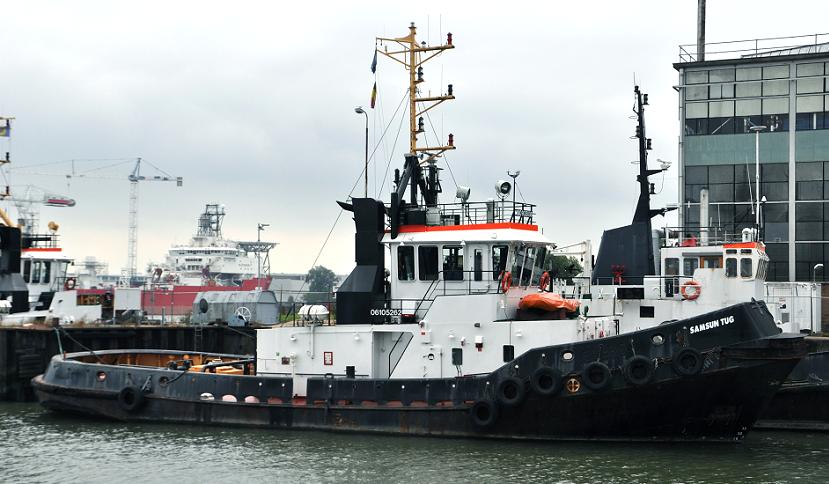 DIAN KINGDOM, IMO 9660944, 12-5-2013 te water onder bouwnummer DAMEN GORINCHEM 511802, 4-8-2015 (BV) opgeleverd door Damen Song Cam Shipyard (511802) als DIAN KINGDOM aan Global Ship Leasing 27 B.V., Vlissingen (PCTG), in beheer bij Seacontractors B.