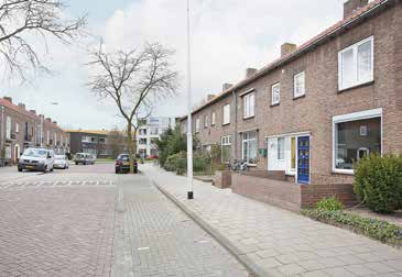 huizen van hendriks Kindvriendelijk park om de hoek groene omgeving met winkels om de hoek De woning ligt in een ruim opgezette straat met veel groen. Op een steenworp afstand ligt het mooie St.