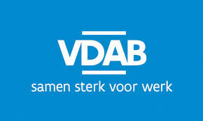 Vlaamse Dienst voor Arbeidsbemiddeling VDAB staat voor Vlaamse Dienst voor Arbeidsbemiddeling en Beroepsopleiding.