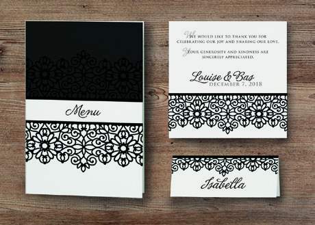 Luxe trouwkaart in stijlvol zwart/wit met losse applicatie H DAT