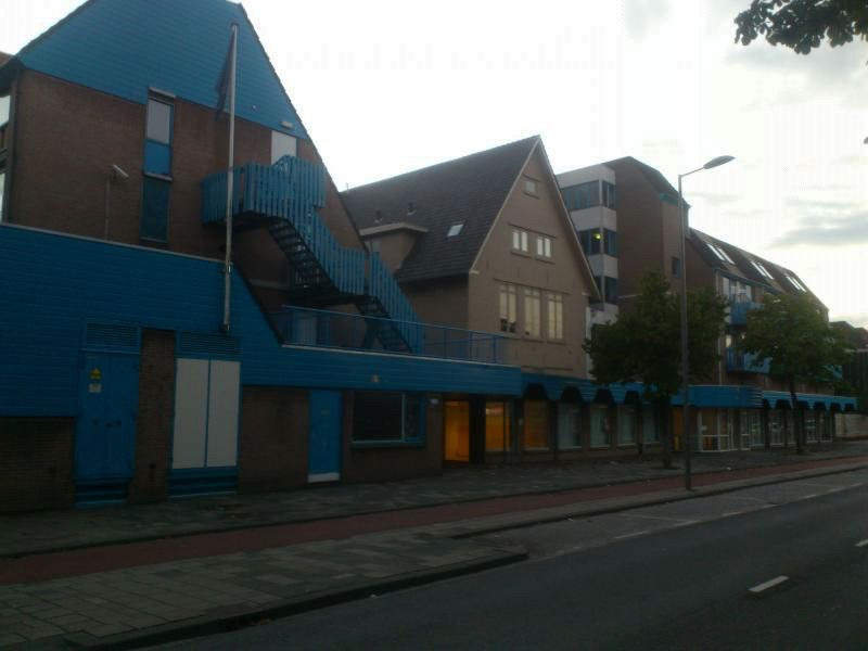 Zuiderparkhotel, Rotterdam - Voormalig hotel en AZC - In 2013 aangekocht door Hotel Flexfore - 250 bewoners