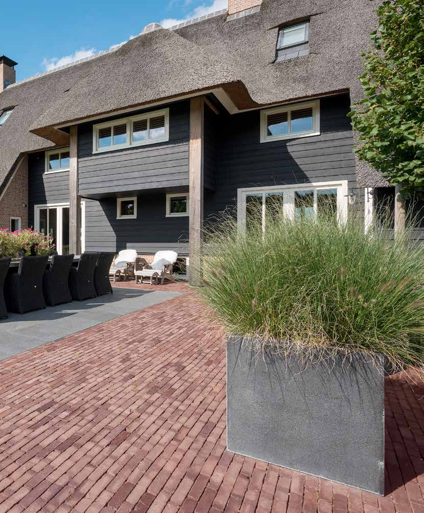 Bestrating Pflastermaterial Pavage Paving Clayville Gent getrommeld