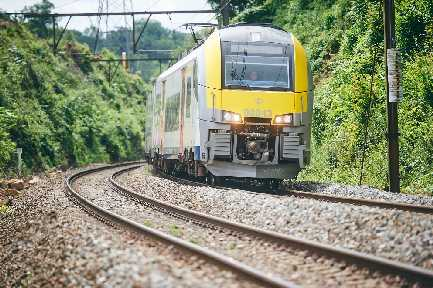 2. Spoor vs Weg Wat is het grootste verschil