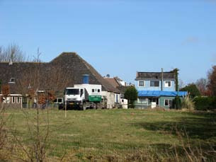 1I n l e i d i n g zicht op de locatie zicht op de locatie bebouwing aan de Oude Haarlemmerweg bebouwing aan de Oude