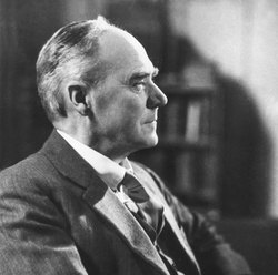 Historiek I 1941: Brits wiskundige Geoffrey Taylor (1886-1975) analyseert hoe een schokgolf zich voortplant vanuit een puntvormige bron