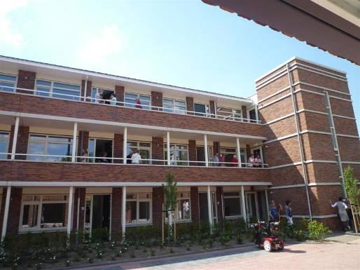 Brinkstraat 6 t/m 18-2 Aantal woningen: 21 Bouwjaar: 2010 Gemiddelde netto huurprijs: 600 A Oppervlakte