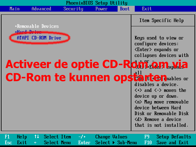 Screenshot van de BIOS van Phoenix b) Ga dan uit BIOS en sla de wijziging op (BIOS vraagt om de instellingen op te slaan!). Steek je Windows Vista DVD in je DVD-rom en wat later verschijnt "druk op een toets om op te starten van CD".