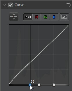 CyberLink PhotoDirector U kunt ook de schuifknoppen van Kleurtoonregio gebruiken om de curve als volgt aan te passen: Hooglichten: beïnvloedt de bovenkant van de curve en wordt toegepast op gedeeltes