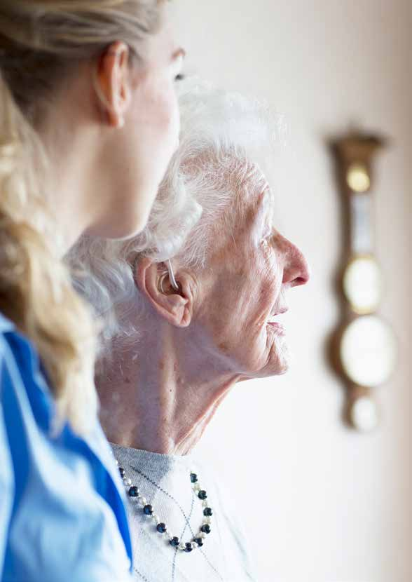 Dementerende ouderen met ernstige gedragsproblemen hebben meer zorg en ondersteuning nodig dan een regulier zorgcentrum doorgaans kan bieden.