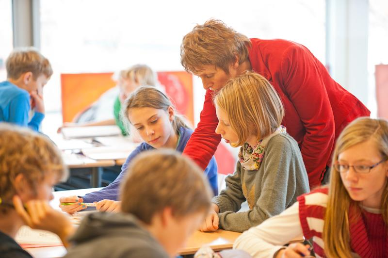 Informatieboekje voor sollicitanten De Goudse Scholengemeenschap Leo Vroman maakt werk van groei en ontwikkeling, voor zowel leerlingen als docenten.