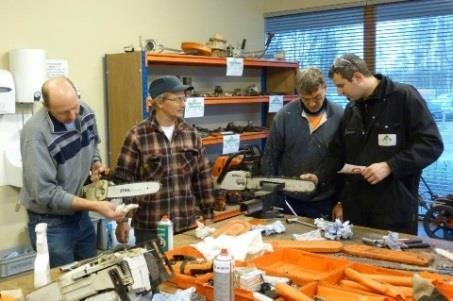 Vorming Centrum Duurzaam Groen organiseert vorming omtrent de duurzame inrichting en het beheer van natuur, bos, landschap en openbaar groen.