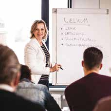 Uw halte naar werk Halte Werk ondersteunt u, als inwoner van een HAL-gemeente, om te werk te gaan. Heeft u (nog) niet genoeg geld om van te leven of heeft u een arbeidsbeperking?