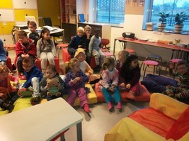 Voorleesontbijt Woensdag 21 januari zijn de Nationale Voorleesdagen gestart. De kinderen van groep 3 van bs Noorderbreedte en cbs de Meerpaal zijn begonnen met een voorleesontbijt.