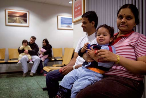 Bij ouders van kinderen tussen 0 en 14 jaar blijken vooral ongerustheid en behoefte aan medische informatie een motief te zijn om de huisartsenpost te bellen. De literatuurlijst vindt u op www.